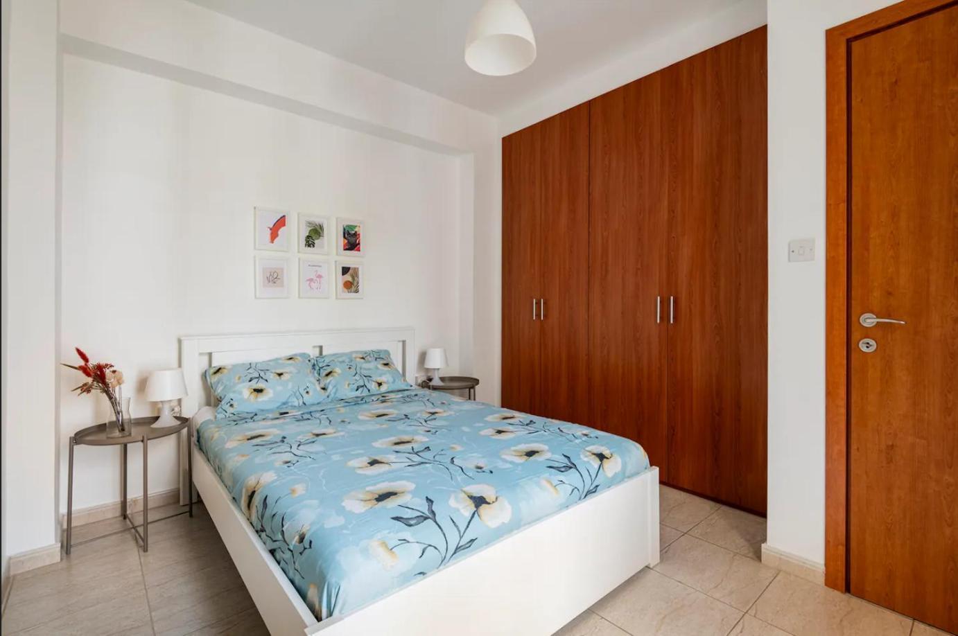 Top Floor Apartment City Center 拉纳卡 外观 照片